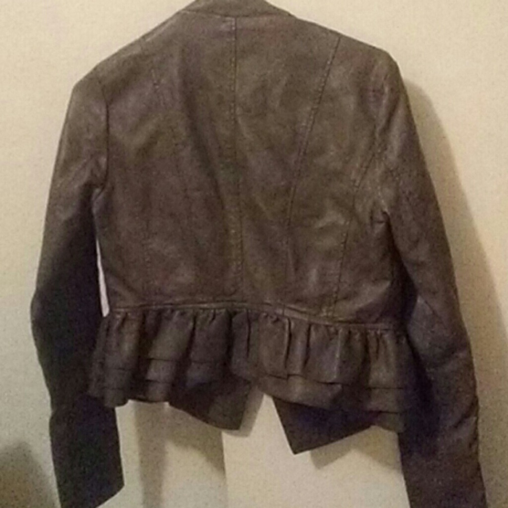 Jacket - Picture 2 of 4